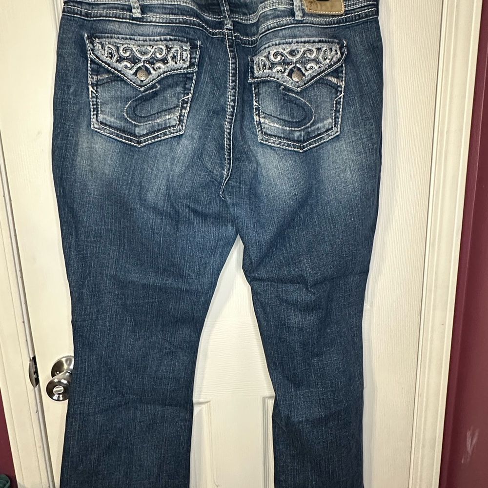 Silver Jeans Women’s Suki Surplus Jeans Size 22 Dark Wash Excellent Condition - Picture 6 of 8